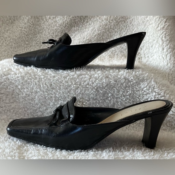 LIZFLEX Women's size 8 black high heels. Leather uppers. Pre-owned - Picture 1 of 11